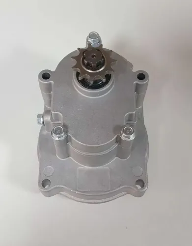 Caixa de redução para motor de rocadeira