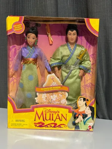Bonecos Barbies Mulan E Capitão Lii Shang originais Mattel Disney 