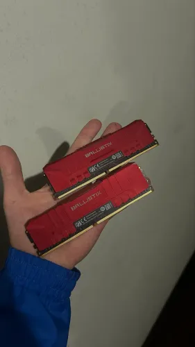 Memória RAM Crucial Ballistix DDR4 Kit 16GB (2x8GB) Vermelha