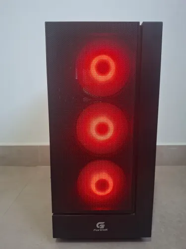 PC Gamer Ryzen 3 3300X / GTX 1660 / 32GB memoria ram / SSD Nvme 500GB