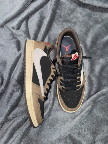 air jordan 1 travis scott tamanho 41