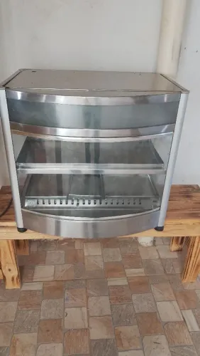 Vendo estufa para salgados ótimo estado de conservação