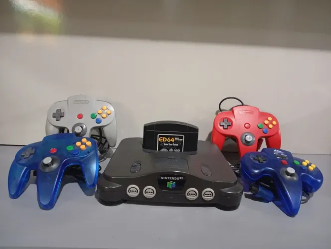 Nintendo 64 com everdrive