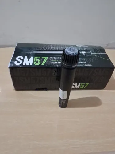 MICROFONE ORIGINAL SHURE SM 57