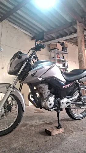 Moto em perfeitas condições