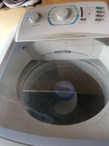 Máquina de lavar roupa 12kg Eletrolux 