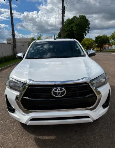 Toyota Hilux CD SRV 4X4 2.8 TDI Diesel Aut. 2022