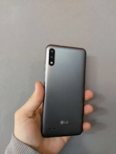LG K22 32gb cinza
