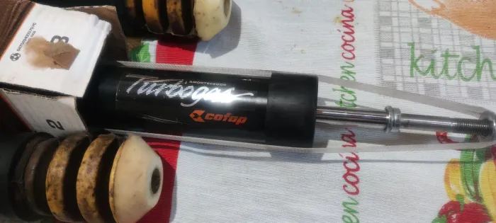 Amortecedor traseiro Sentra 2015/2020