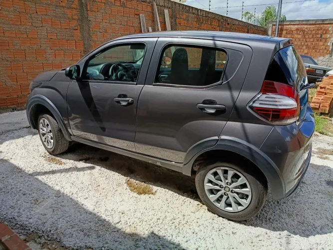 Fiat Mobi Like 1.0 Fire Flex 5P. 2024