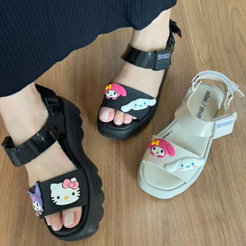 Melissa Hello Kitty 2025