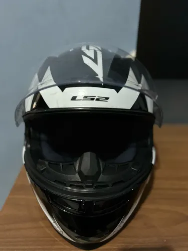 Capacete Ls2 Draze PRETO/BRANCO