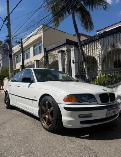 BMW 325I A 2001