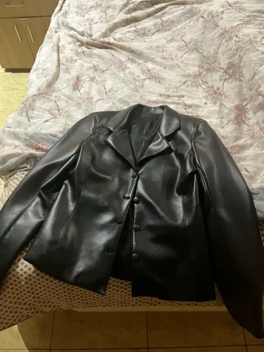 Blazer de couro sintético
