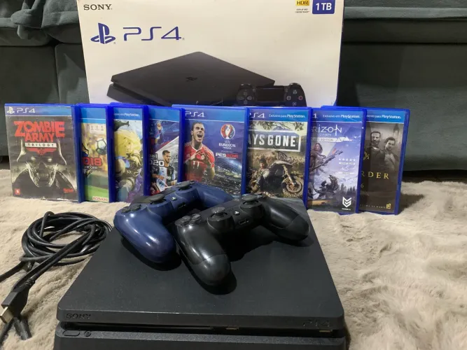 PS4 Slim 1TB + 1 Controle + 8 Jogos - Excelente Estado
