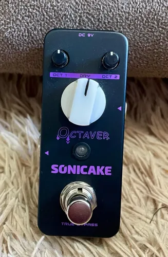 Pedal oitavador sonicake