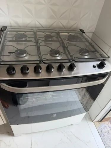 Fogão 6 bocas Electrolux