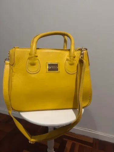 Bolsa amarela - marca areca