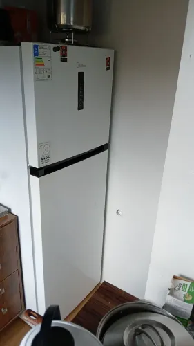 Geladeira MIDEA 