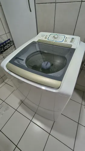 Máquina de lavar com defeito