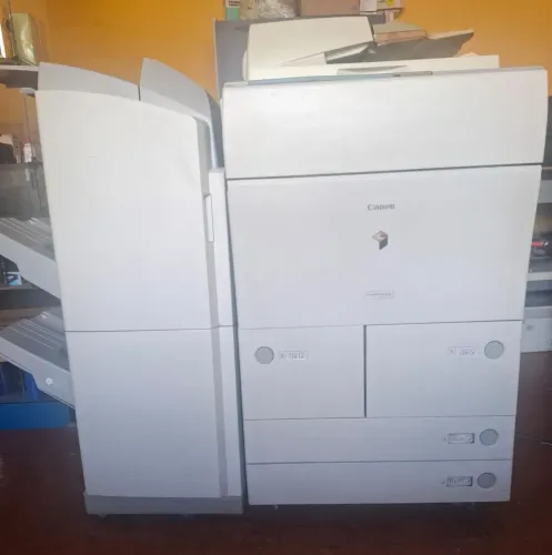 Copiadora e impressora de grande porte canon ir 6570