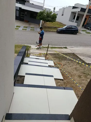 Pedreiro ( pequenos trabalhos e pequenas reformas)