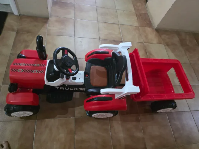 Carro infantil dirigível