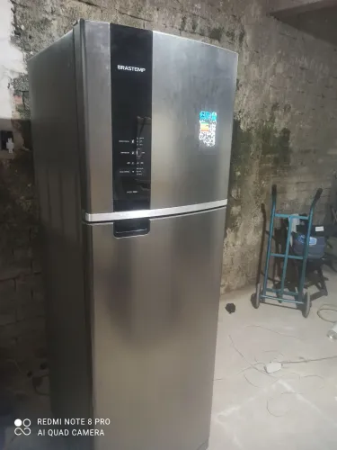Vendo geladeira Fros fri  405 litros top de linha 