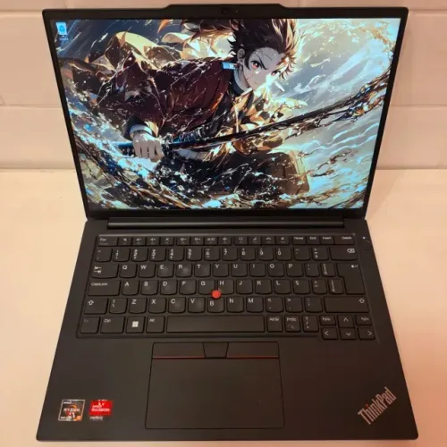 Notebook Lenovo ThinkPad Ryzen 5 7430U - 16Gb Ram - RX Vega 7 - 512Gb SSD