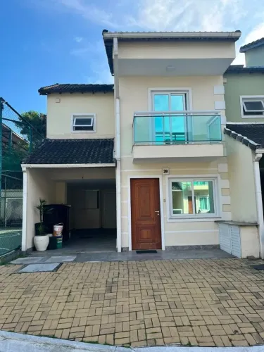 Casa com 3 dormitórios à venda por R$ 450.000,00 - Posse - Nova Iguaçu/RJ