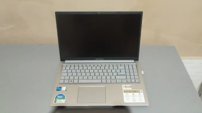 ASUS Vivobook