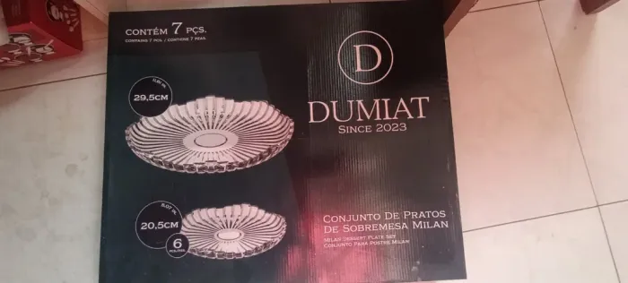 Conjunto de pratos de sobremesa