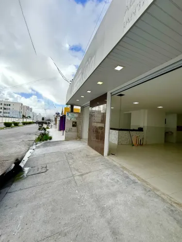Prédio Comercial na Av. Marieta Leite - Bairro Jardins