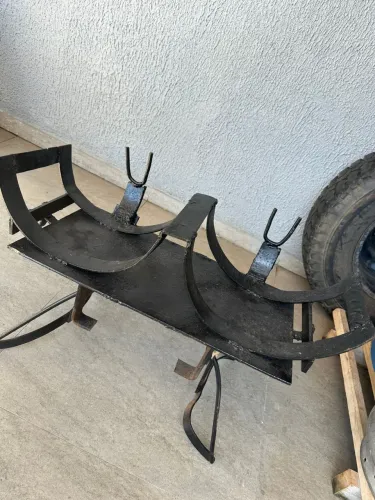 Cangalha de moto para gás e água