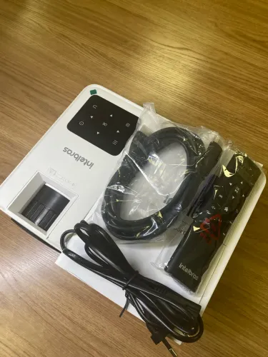Projetor Full HD 5200lm Brnaco Intelbras bivolt NOVO LACRADO!