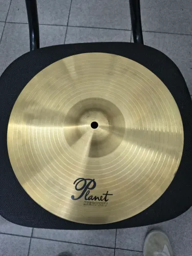 Prato ataque Mercury 13"