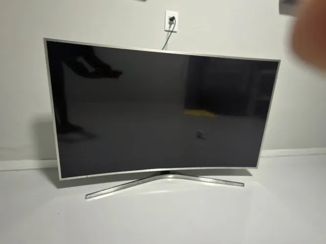 Tv Samsung série 6 55 polegada curvada