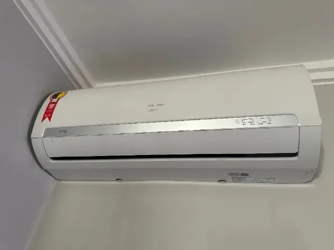 Ar condicionado Split Springer Midea 12.000 BTUs