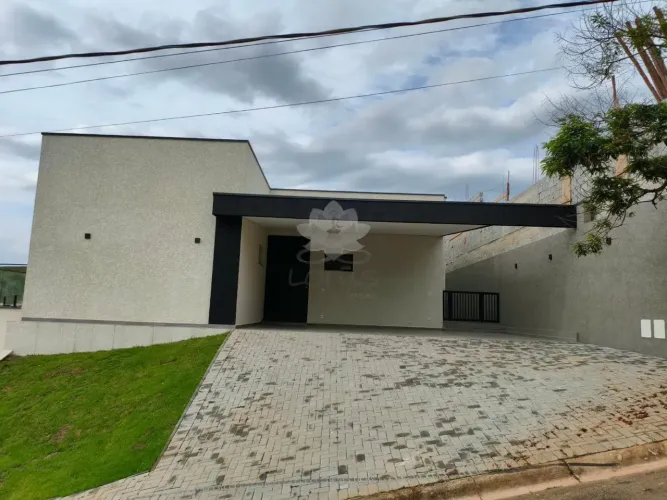 Casa à venda em condomínio Atibaia Shambala III