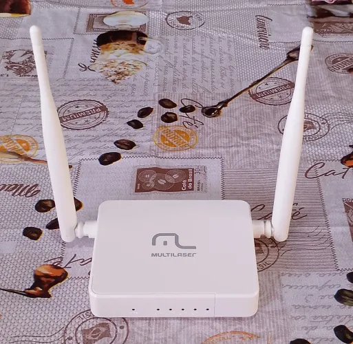 Roteador 300 mbps Multilaser RE170 (seminovo)