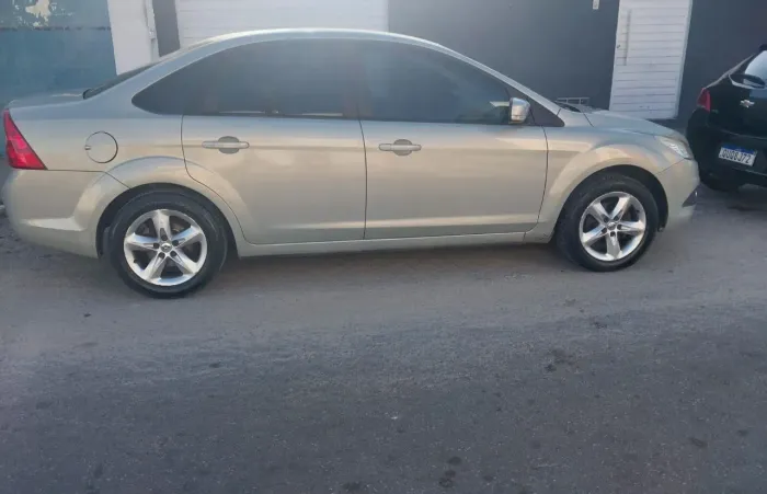 Ford Focus Sedan 2.0 16v/2.0 16V Flex 4P 2011