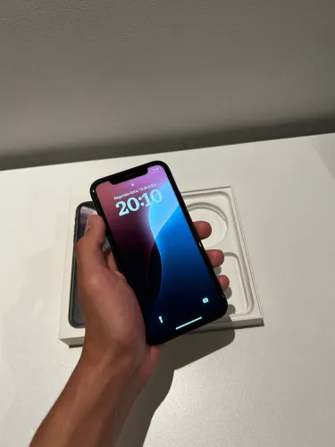 iphone XR - 64Gb Impecável 