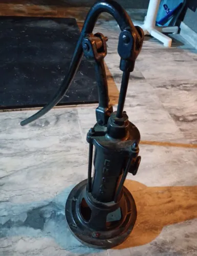 BOMBA D'ÁGUA MANUAL