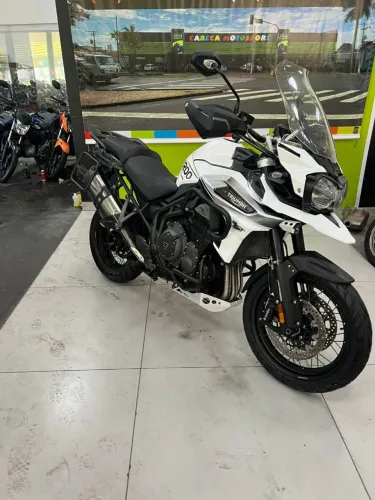 TRIUMPH TIGER 1200 XCX
