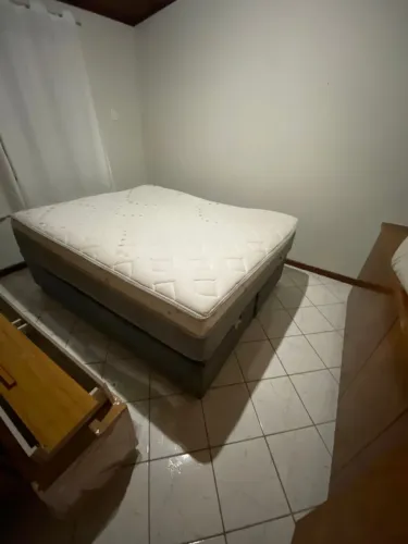 CAMA KING COM BAÚ