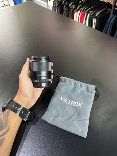 Lente Viltrox 23mm 1.4
