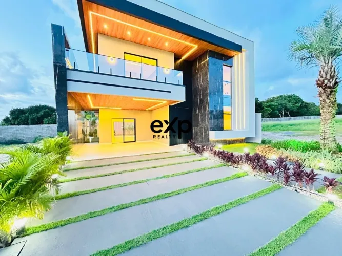 Casa em Condomínio no Eusébio