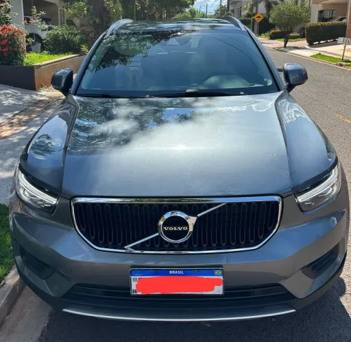 Volvo XC40 T-5 Momentum 2.0 252cv AWD 2019