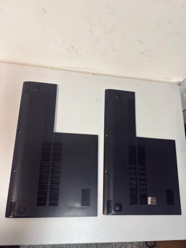 Carcaça tampa inferior do chassi Lenovo G400s