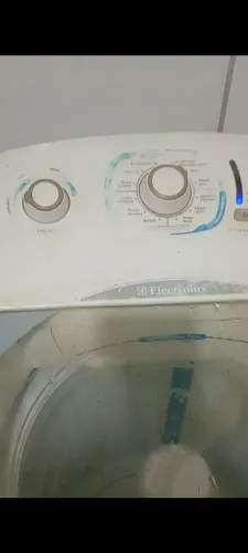 Vende se máquina de lavar em ótimo valor 